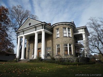 Rosedell Bed And Breakfast Якима Екстериор снимка