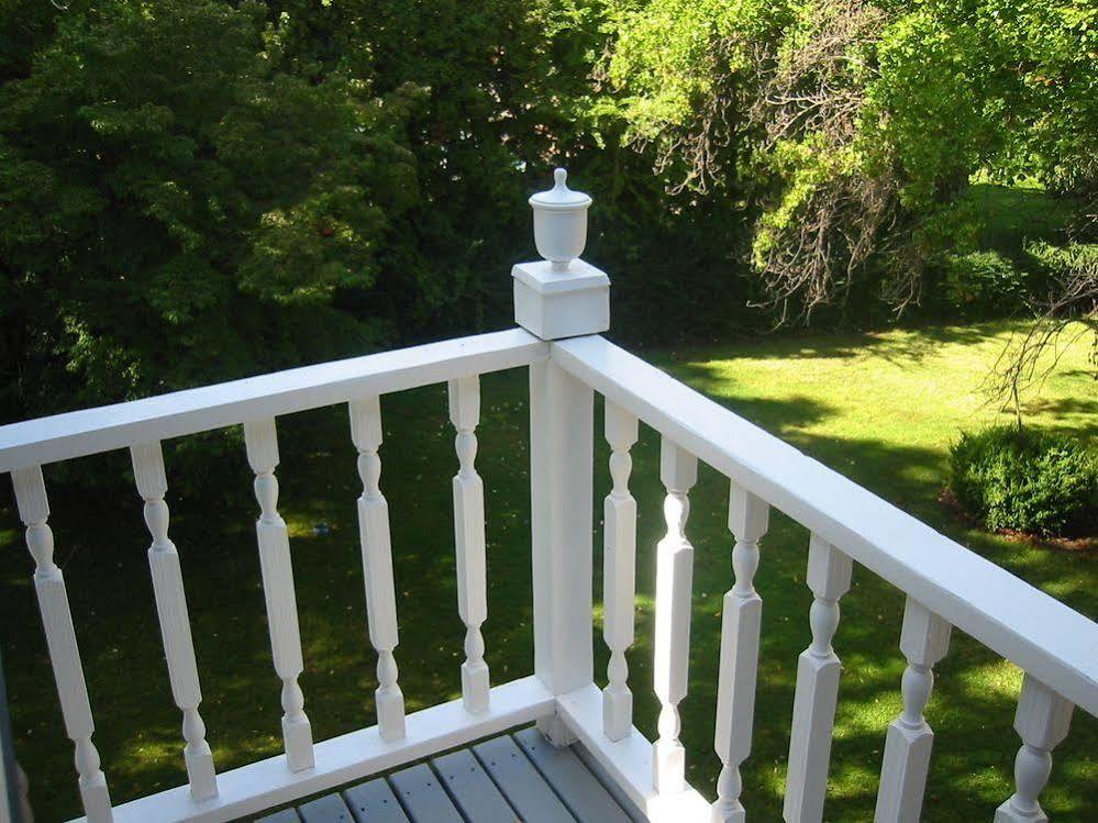Rosedell Bed And Breakfast Якима Екстериор снимка