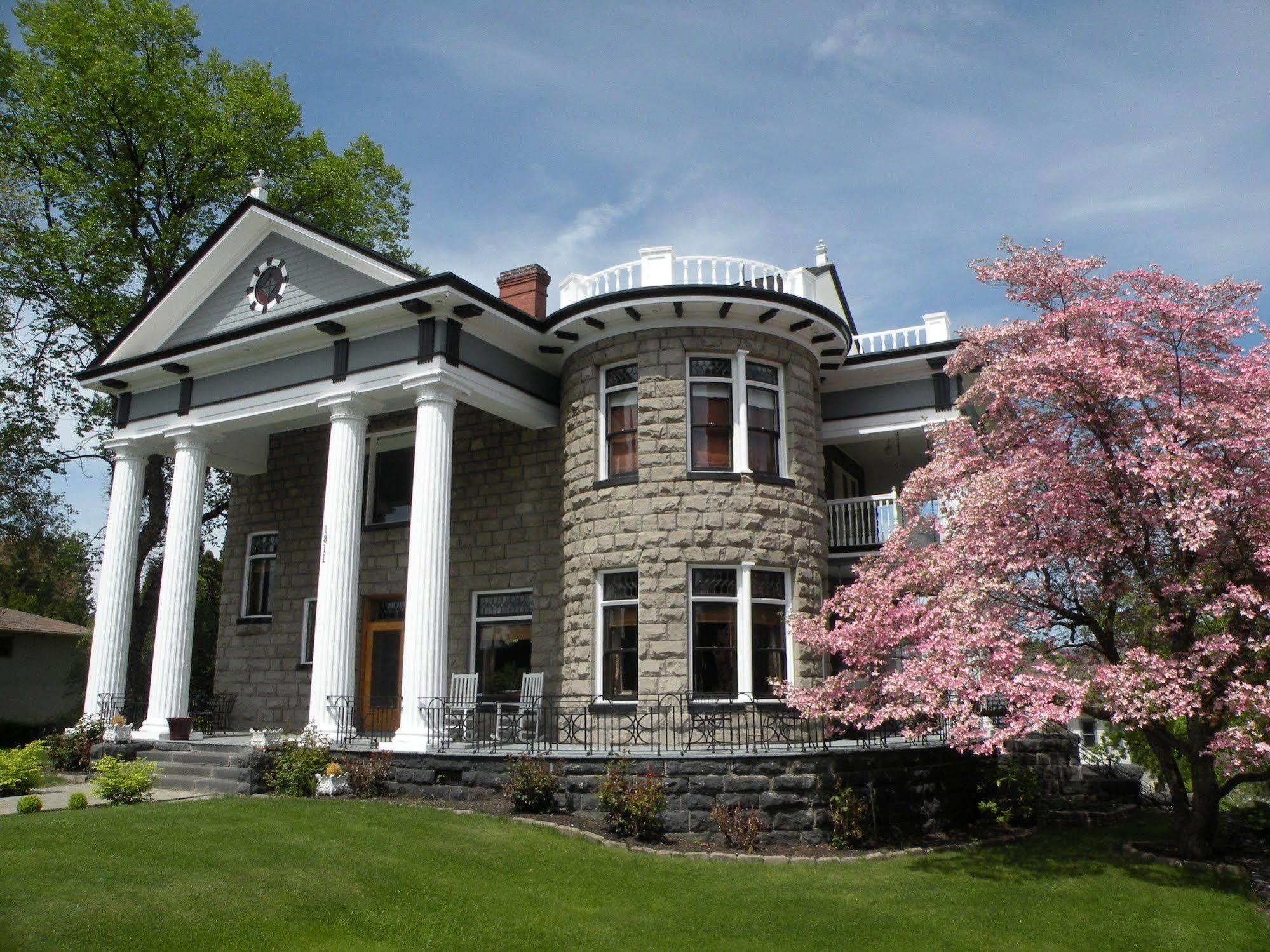 Rosedell Bed And Breakfast Якима Екстериор снимка
